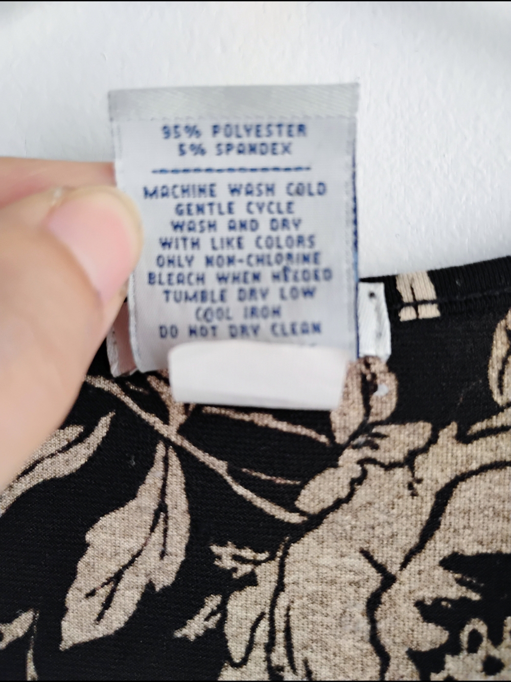 MATERNITY Old Navy Sleeveless Black & Cream Floral Midi Dress with Pink Accents - Picture 3 of 4